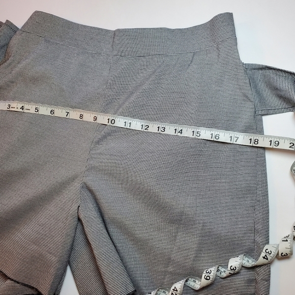 FP Movement by Free People Houndstooth Faux Wrap Skort Sz S - Picture 6 of 15